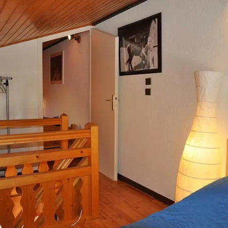 Appartement Amethyste 22 *